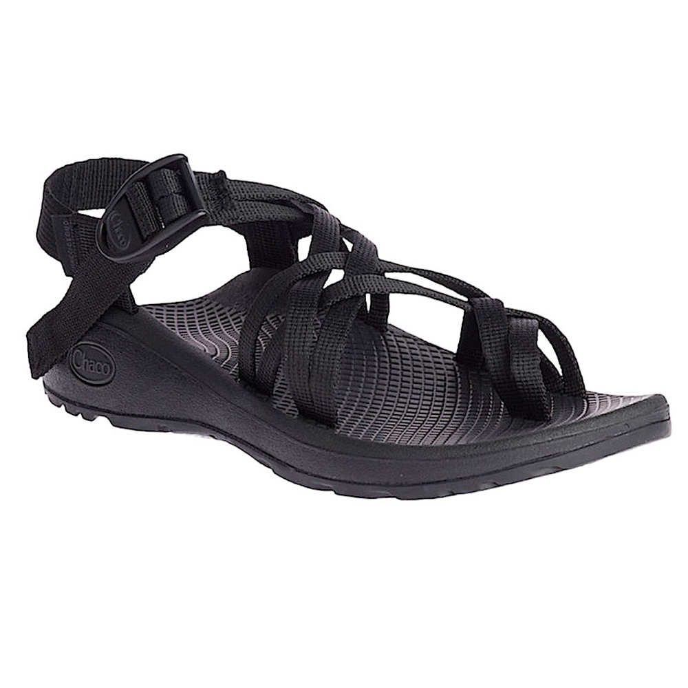 Chaco Cloud Black Strappy Toe Loop Athletic Sanda… - image 1